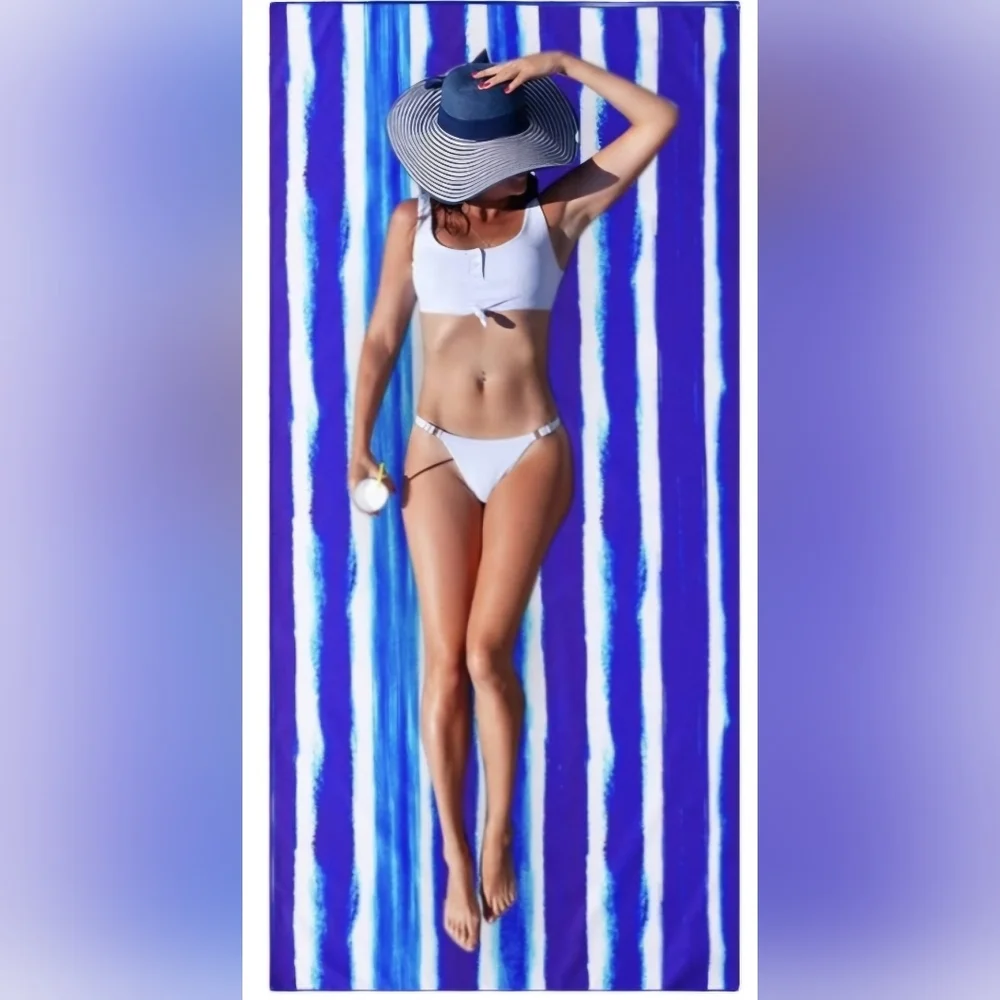 Blue Stripe Microfiber Oversized Lightweight Beach Towel NWT